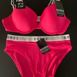 Brand new Underwear set